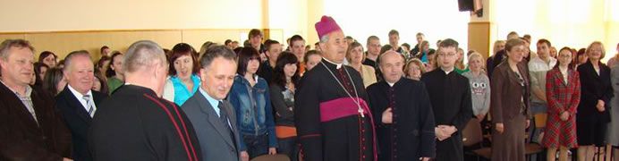 Wizyta ks. Biskupa Białogłowskiego w naszej szkole